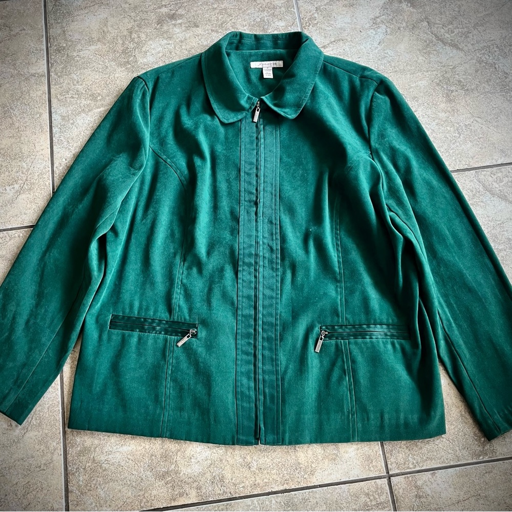Full front zip shirt - can also be worn as a jacket - size 16 -perfect condition